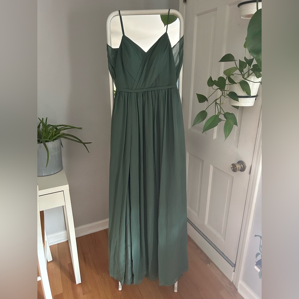Bridesmaid green dress
Worn once